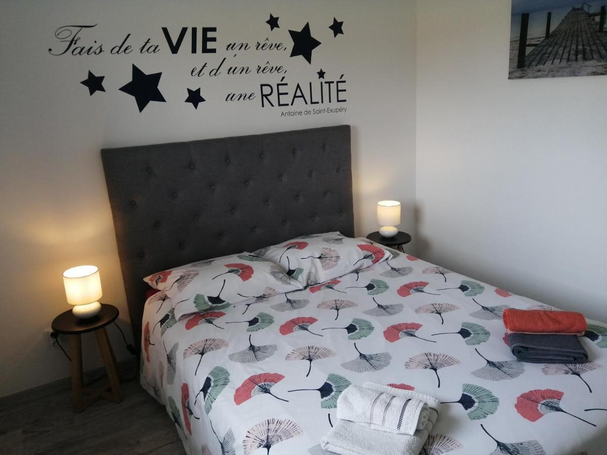 La Riviere Villa Pujols  Luaran gambar