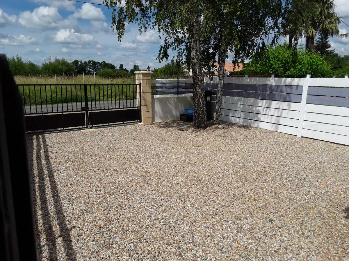 La Riviere Villa Pujols  Luaran gambar