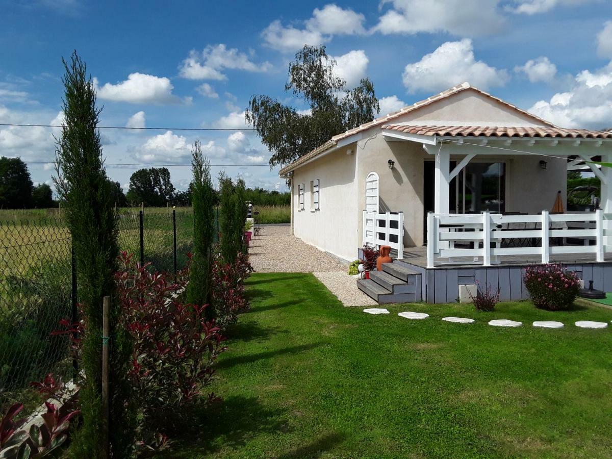 La Riviere Villa Pujols  Luaran gambar