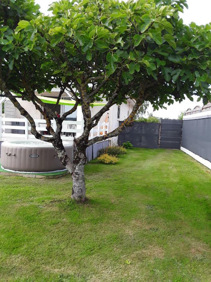 La Riviere Villa Pujols  Luaran gambar